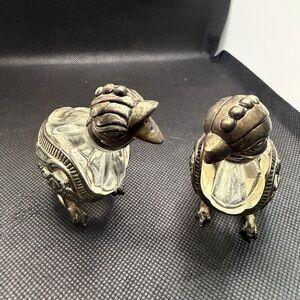 VTG Godinger Silver Plated Metal & Crystal Salt & Pepper Shaker Set  Chickens